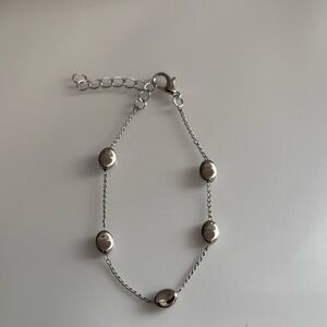 Elegant Silver Chain Bracelet